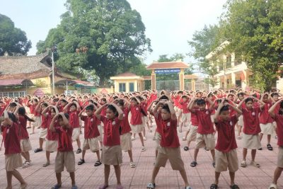 Thể dục hoạt động giữa giờ tại Trường Tiểu học Nhật Tựu