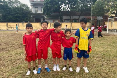 SÔI NỔI GIẢI BÓNG ĐÁ CẤP TRƯỜNG TIỂU HỌC NHẬT TỰU